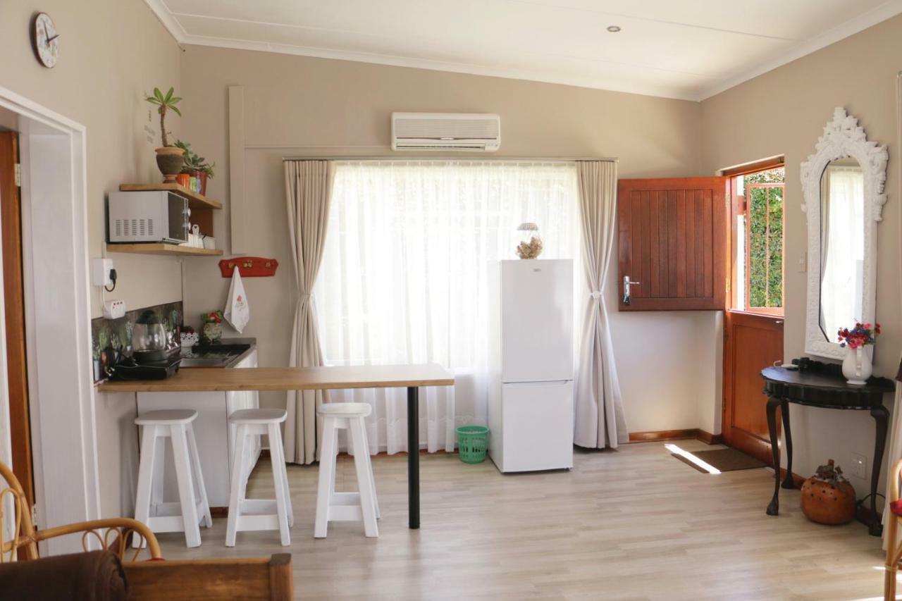 Aalkie'S Dream Apartment Свелендам Екстериор снимка