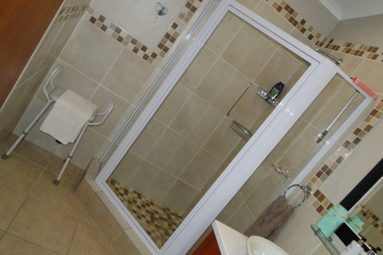 Aalkie'S Dream Apartment Свелендам Екстериор снимка